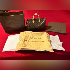 Authentic Louis Vuitton Speedy 35